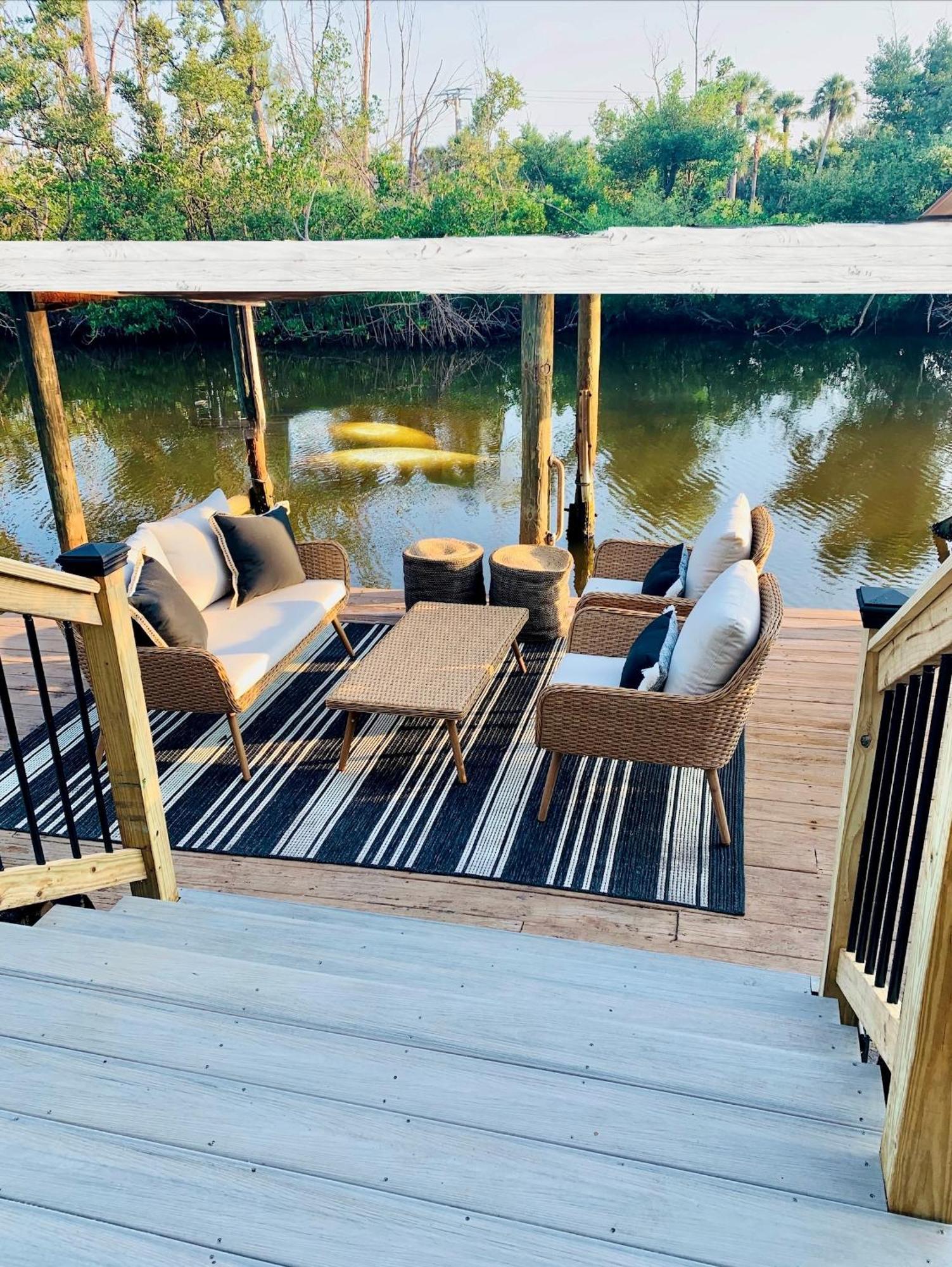 Dock Holiday سانيبل المظهر الخارجي الصورة